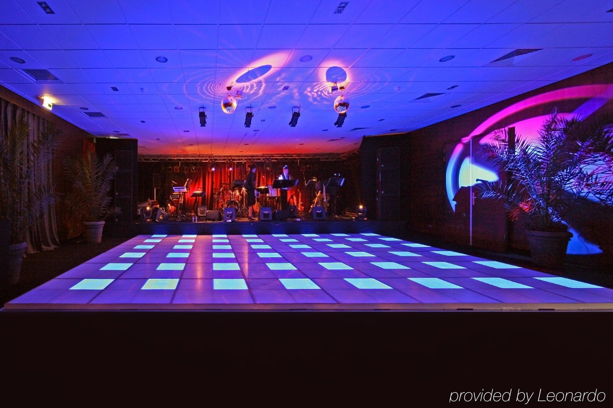 Van Der Valk Hotel Den Haag Nootdorp Dış mekan fotoğraf