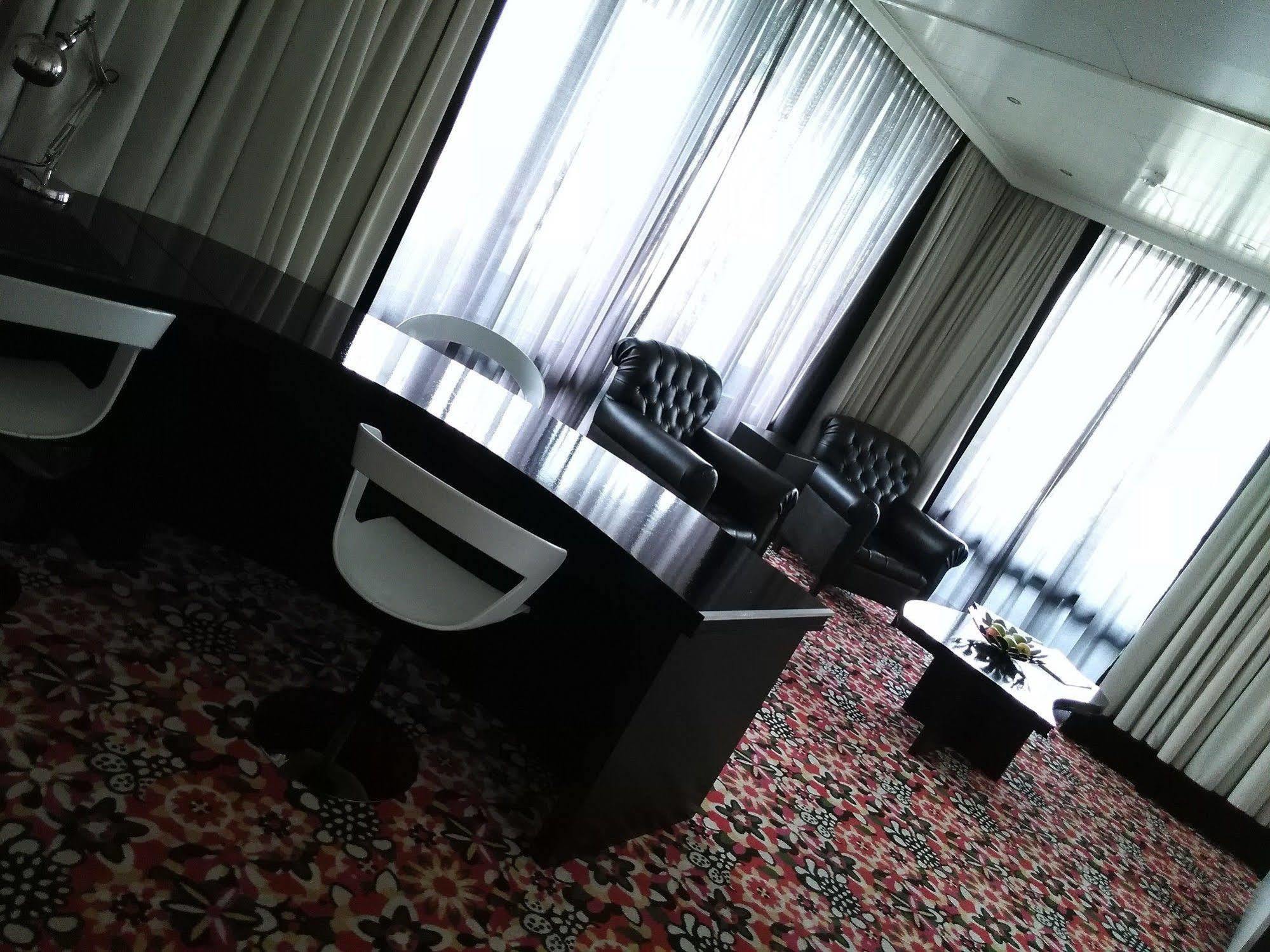 Van Der Valk Hotel Den Haag Nootdorp Dış mekan fotoğraf